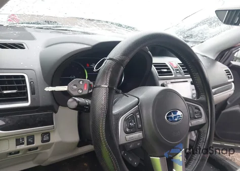 2018 Subaru Forester 2.5I Limited из США, поврежденный, VIN JF2SJAJC4JH535888